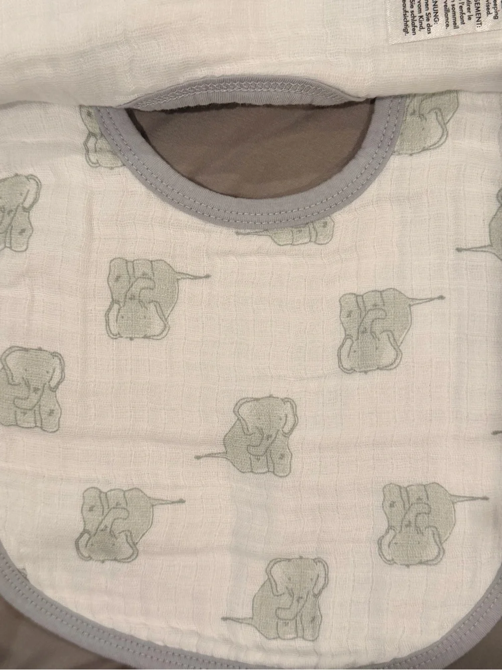 aden + anais Classic Muslin Snap Bibs - Gray Trim with Pastel Animal Print